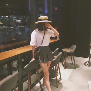 Gray summer dress-up short